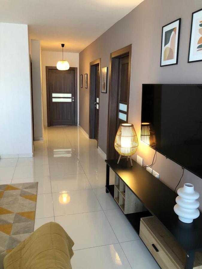 Brand New Apartment 2 Mins From Seafront Σεντ Πόλς Μπέι Εξωτερικό φωτογραφία